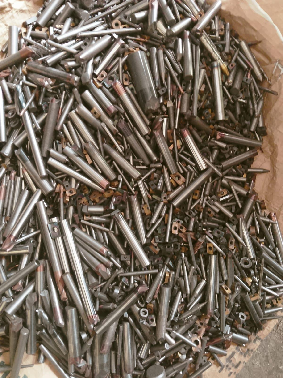 Collected metal scrap from New Malvi Scrap Center's business gallery